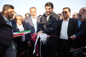 افتتاح ۱۰۱ کیلومتر بزرگراه و راه اصلی در استان فارس