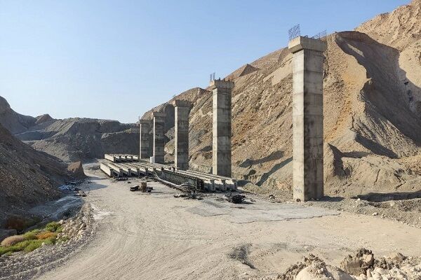 راهآهن بوشهر- شیراز یکی از مهمترین مطالبات مردم است راه آهن بوشهر شیراز 1