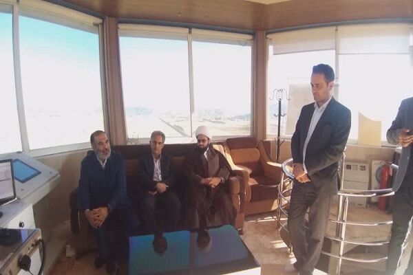 دیدار مشاور عالی وزیر راه و شهرسازی در امور ایثارگران با کارکنان خانواده شهدا و ایثارگران فرودگاه ایلام فرودگاه ایلام