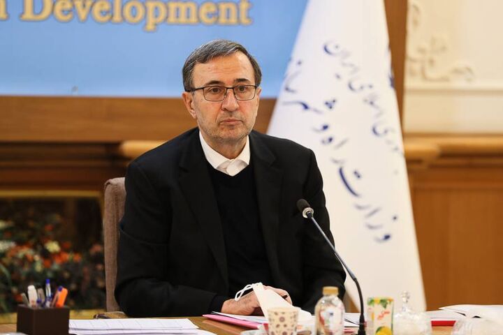 تدوین دستورالعمل تاسیس و ساماندهی شرکتهای خدمات هوشمند برنامهریزی سفر افندی زاده