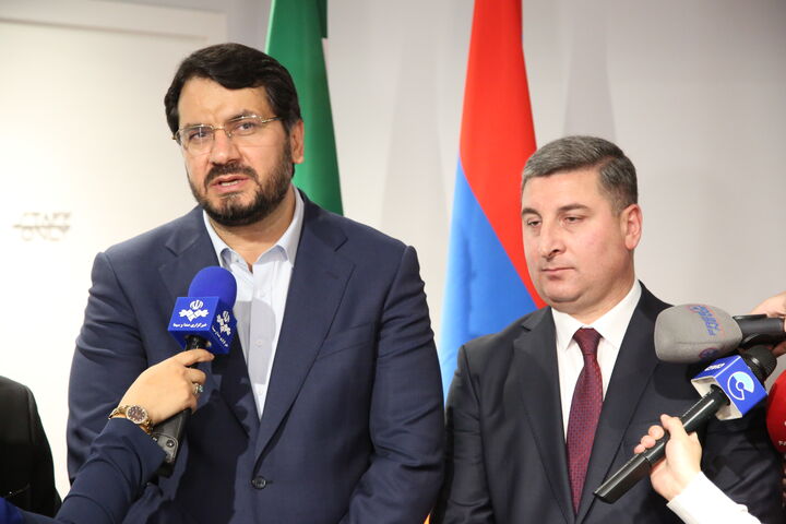 توسعه مبادلات در قفقاز همراه با صلح وزیر