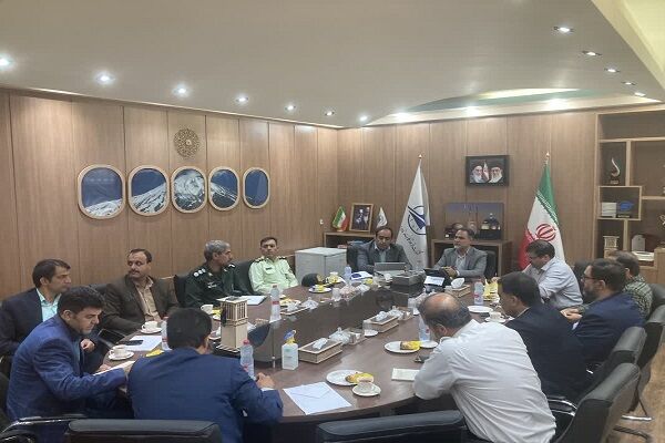 برگزاری نخستین جلسه هماهنگی مانور محدود طرح اضطراری سال ۱۴۰۲ در فرودگاه بین المللی یزد  جلسه فرودگاه یزد