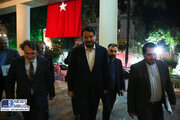 ببینید| حضور وزیر راه و شهرسازی در سفارت ترکیه