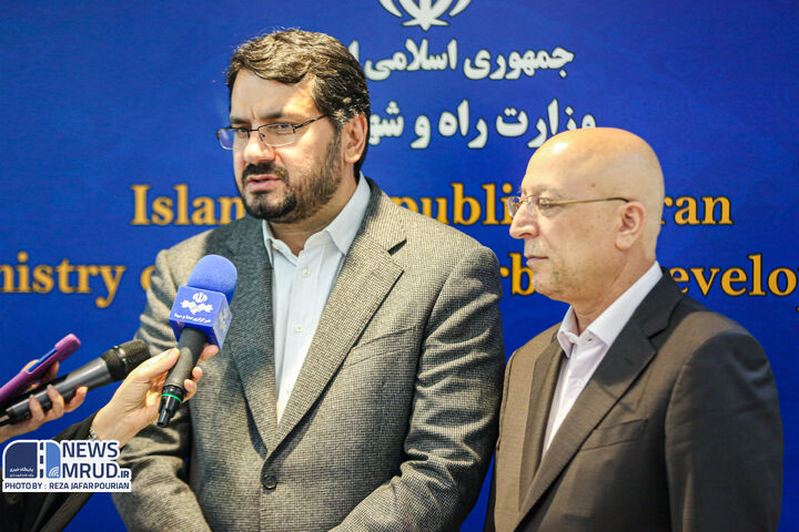 پرداخت تسهیلات نهضت ملی مسکن برای ساخت خوابگاههای متاهلی ببینید| دیدار وزیر راه و شهرسازی با وزیر علوم، تحقیقات و فناوری