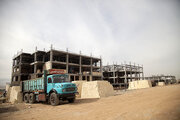 بازدید عبدالرضا مصری نایبرئیس مجلس شورای اسلامی و رامین الماسی مدیرکل راه و شهرسازی استان کرمانشاه از طرح نهضت ملی مسکن در پادگان توحید