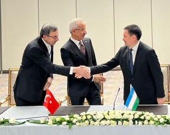 امضای برنامه عملیاتی راهگذر حمل و نقلی چین به اروپا از مسیر  ایران در اجلاس اکو