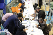 ببینید| برپایی میز ارتباطات مردمی ستاد وزارت راه و شهرسازی در استان کردستان