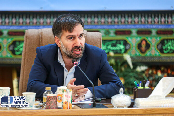 نهضت ملی مسکن در روستاها با تاکید بر بهبود راههای دسترسی و تأمین زیر ساخت ها احداث شود اکبری