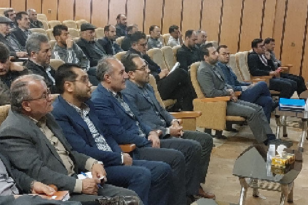 کارگاه اموزشی ثبت قراردادها مکانیزه در تیران وکروند