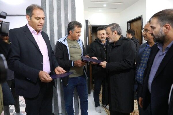 آیینی