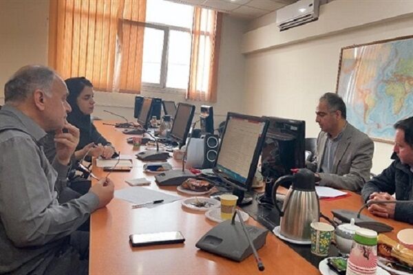 بررسی پروژههای پژوهشی پیشنهادی سازمان بنادر و دریانوردی نشست