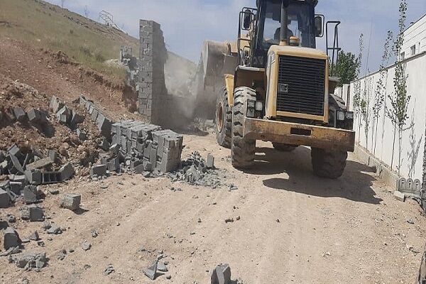 فعالیت گشت مقابله با ساخت و سازهای غیر مجاز در لواسانات ساخت و ساز غیرمجاز