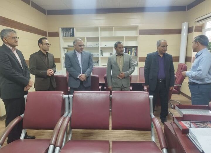 بازدید رئیس سازمان مدیریت و برنامه ریزی سیستان و بلوچستان از اداره کل راه و شهرسازی استان
