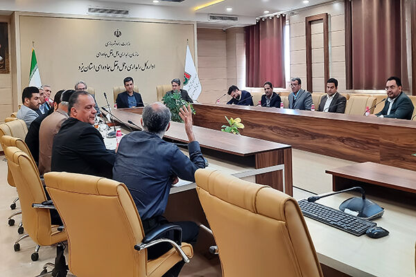 هفته «حملونقل، رانندگان و راهداری» سرآغاز برنامهریزی جهت ارائه خدمات مطلوب به مردم مدیرکل راهداری یزد