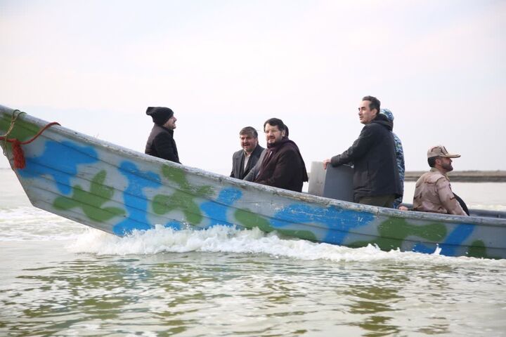 وزیر راه و شهرسازی از خلیج گرگان بازدید کرد .