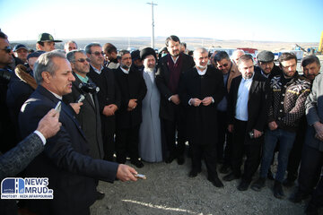 ببینید| بازدید وزیر راه و شهرسازی از روند ساخت پروژه‌های نهضت ملی مسکن در اردبیل