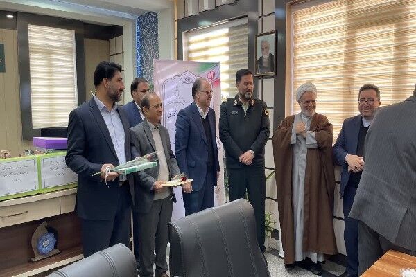 صدور سند تفکیکی ۱۲۰۰ واحد مسکن مهر در شهر جدید امیرکبیر مراسم