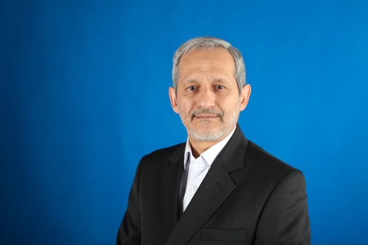 ارتباط تلفنی مدیرعامل شرکت فرودگاهها و ناوبری هوایی ایران  با مردم  نخجوانی