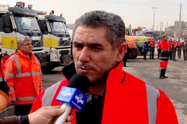 برفروبی ۸۸۰۰کیلومتر-باند از راههای استان آذربایجان شرقی مدیر