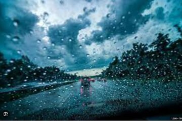 رعایت موارد ایمنی هنگام رانندگی در زمان بارش باران