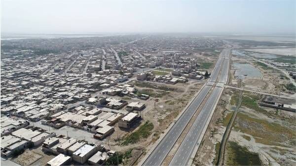 فرآیند اجرایی شبکه روشنایی جاده کمربندی بندر امام خمینی(ره) به آبادان آغاز شد کمربندی بندر امام خمینی (ره)