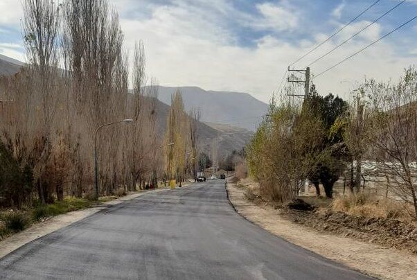 عملیات اجرای پروژه روکش آسفالت محور لواسان به لتیان پایان یافت عملیات اجرای پروژه روکش آسفالت محور لواسان به لتیان پایان یافت