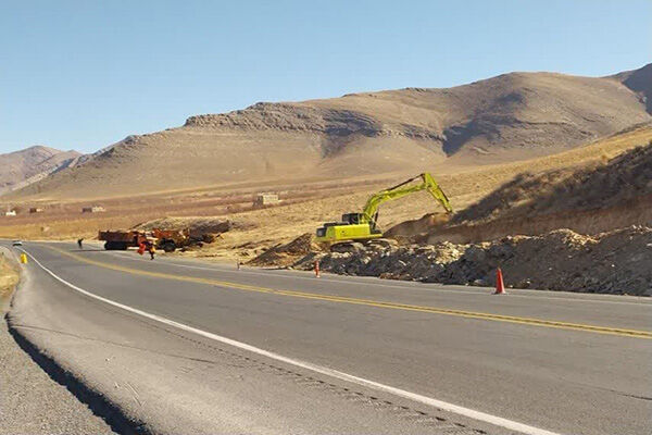 عملیات اصلاح نقطه حادثهخیز در محور «اراک - خنداب» آغاز شد اراک خنداب
