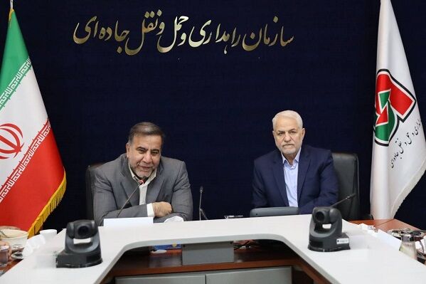 برنامهریزی برای تأمین ۲ هزار دستگاه اتوبوس برای توسعه ناوگان حملونقل جادهای