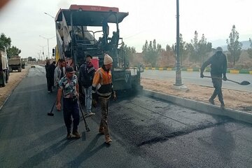 عملیات بهسازی و روکش آسفالت ابوزيدآباد تا فخره