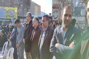 حضور مدیرکل و کارکنان ادارهکل راه و شهرسازی خراسان شمالی در مراسمات محوری به مناسبت ۱۲ بهمن