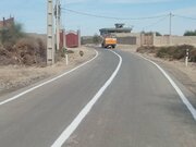 ببینید | اجرای عملیات خط کشی محور های روستایی بخش های پلان،پیرسهراب و مرکزی شهرستان چابهار