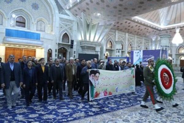 تجدید میثاق مدیران و کارکنان شرکت عمران شهرهای جدید با شهدا و امام خمینی (ره) دهه فجر