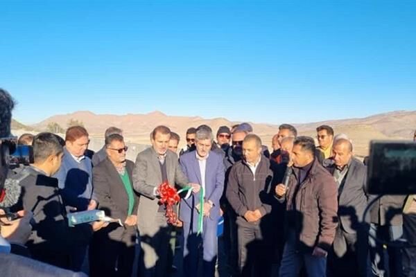 افتتاح بخش دیگری از بزرگراه کوار-فیروز آباد؛ شاهراه حیاتی اتصال جنوب به مرکز و شمال کشور افتتاح