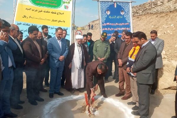 کلنگ زنی و آغاز ۲ پروژه راهداری در بخش درب گنبد شهرستان کوهدشت  کلنگ زنی