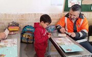 ببینید|برگزاری دوره های آموزشی ویژه مدارس حاشیه راه و راکبین موتور سوار در روستاهای خراسان جنوبی