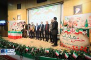ببینید | برگزاری جشن پیروزی انقلاب به مناسبت دهه مبارک فجر در وزارت راه و شهرسازی