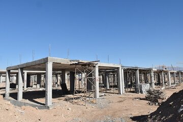 ساخت خانه‌های ویلایی جایگزین واحدهای ناایمن مسکن مهر سمنان