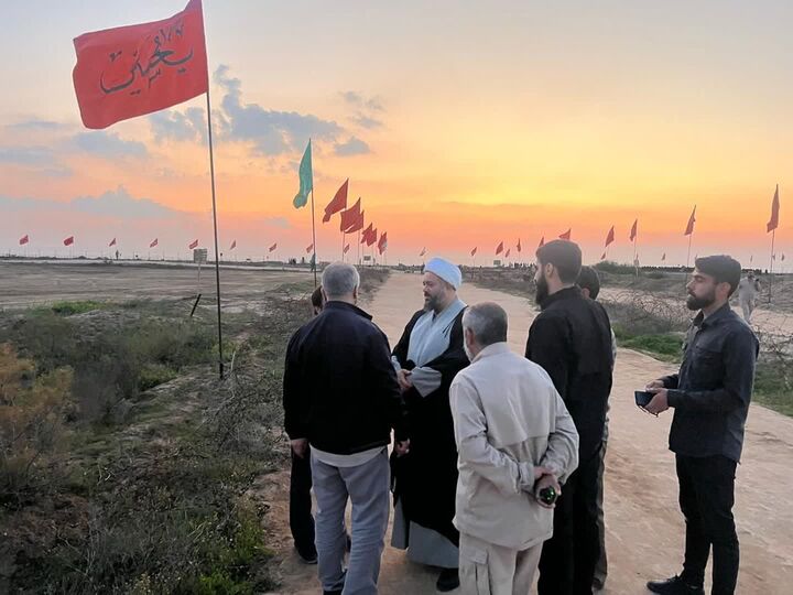 بازدید نماینده وزیر راه و شهرسازی در ستاد مرکزی راهیاننور از یادمانهای شهید باقری و شهید هادی ع