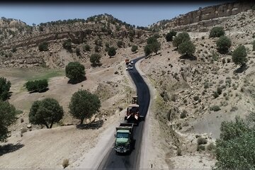 آسفالت راه روستایی