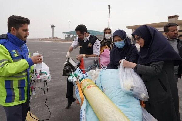 انتقال کودک دوماهه بیمار، با هواپیمای اورژانس همدان به بیمارستانی در تهران اورژانس