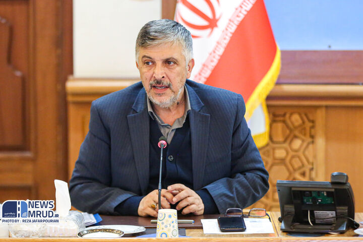 اصلاحیه ماده ۱۸ آییننامه چگونگی اجرا و نظارت بر اجرای طرحهای توسعه و عمران خسرو دانشجو _ پرتره