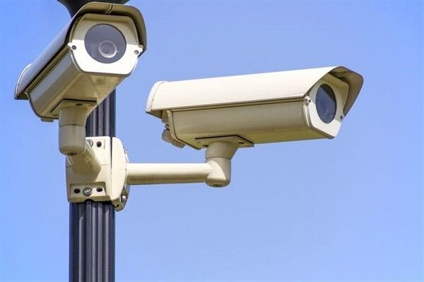 تردد بیش از ۲۲ میلیون خودرو در محورهای استان مرکزی در اردیبهشت ماه  دوربین ثبت تخلف