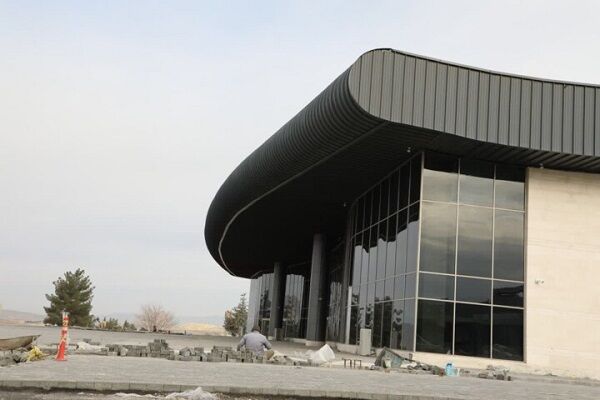 ترمینال ۵۸۸۰ مترمربعی فرودگاه ایلام آماده بهرهبرداری است ترمینالل جدید فرودگاه ایلام