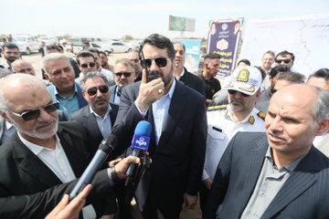 ببینید| آغاز عملیات اجرایی باند دوم جاده اهواز - خرمشهر با حضور وزیر راه و شهرسازی