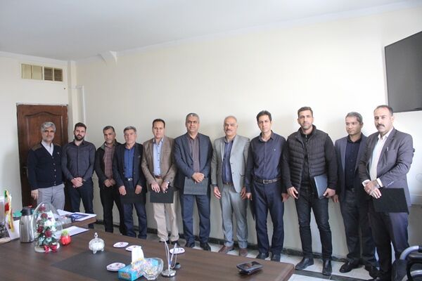 استمرار گشتهای مشترک برای جلوگیری از افزایش قیمتها در بازار مسکن ایلام در سال آینده  هماهنگی گشتهای مشترک بازرسی مشاورین املاک و مسکن استان ایلام (2).JPG