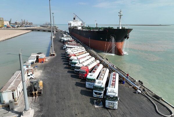 جابهجایی ۴۴۶ هزار تن کالای اساسی از مبدأ بنادر کشور از طریق جاده بندر امام