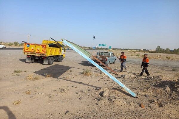 «قطعه ۳» پروژه عملیات بهسازی و احداث محور زنجان- دندی- تخت سلیمان ۱۵ درصد پیشرفت فیزیکی دارد جمع آوری بیش از 600 مترمربع انواع تابلوی غیر مجاز در حریم راه های کاشان