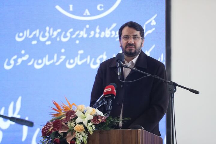 آمادگی وزارت راه و شهرسازی برای خدمترسانی به ۱۷ میلیون مسافر در ایام نوروز بذرپاش فرودگاه مشهد