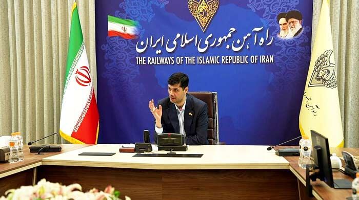 نخستین واریزی برای نوسازی ناوگان ریلی از محل استجازه نفت انجام شد صالحی