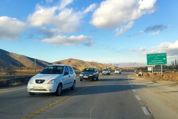 ️تردد بیش از ۱۱ میلیون خودرو در محورهای مواصلاتی استان کرمانشاه